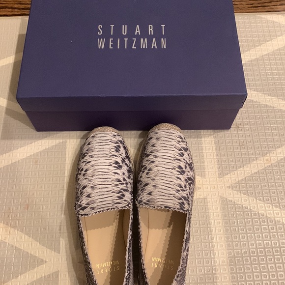 Stuart Weitzman Natural Buck Molorru Snake Print Sneaker Shoes - Picture 2 of 5